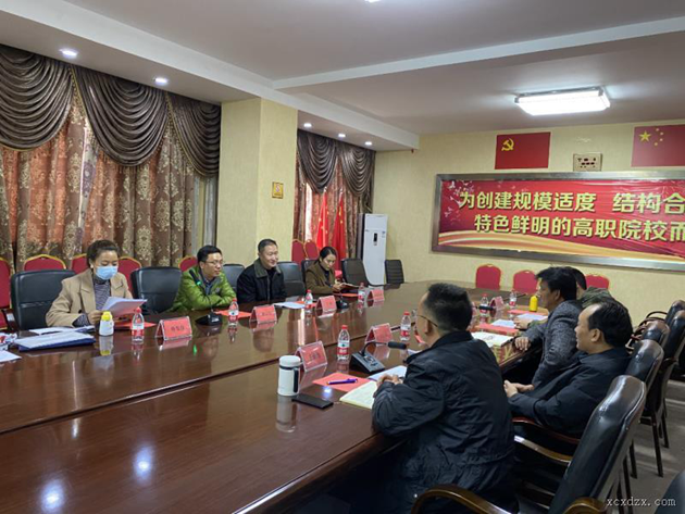 共青團(tuán)涼山州委評估復(fù)核工作組充分肯定西昌職校共青團(tuán)、學(xué)生會改革工作.png