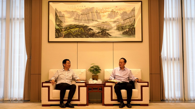 座談會(huì)現(xiàn)場(chǎng)_副本.jpg